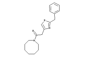 1-(azocan-1-yl)-2-(2-benzylthiazol-4-yl)ethanone